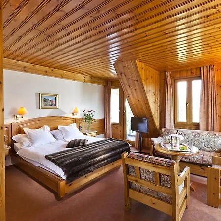 Otel Alpina & Savoy 4*