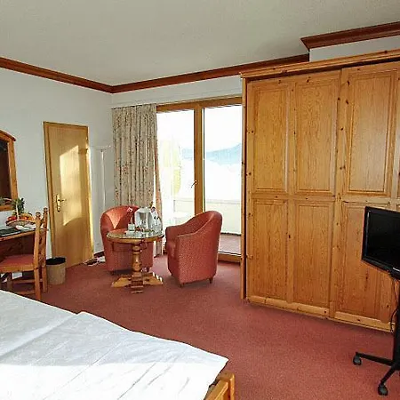 Hotel Alpina & Savoy Crans-Montana