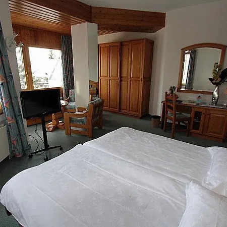 Hotel Alpina & Savoy 4*