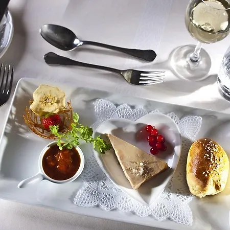 Hotell Alpina & Savoy 4*