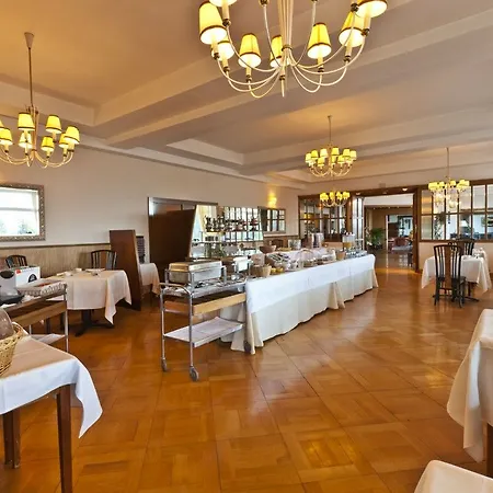 Hotell Alpina & Savoy 4*