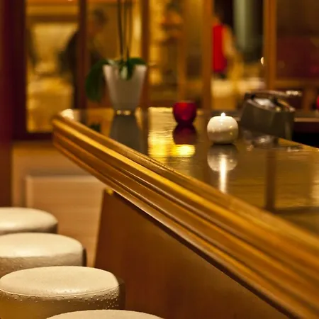 Hotell Alpina & Savoy Crans-Montana